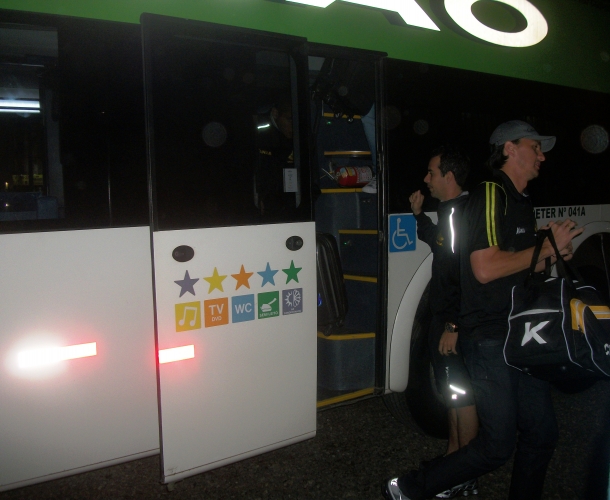 Após longa viagem, Tigre chega em casa