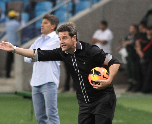 Argel comemora vitória na Arena