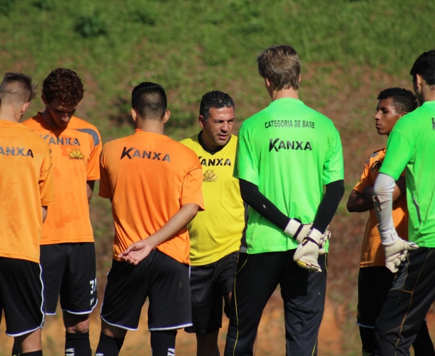 Base busca nova vitória no Catarinense