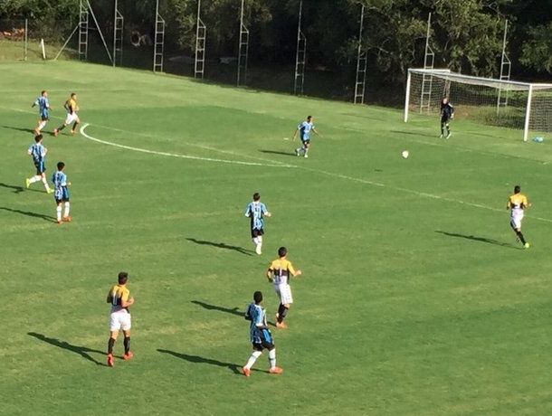 Base do Tigre empata com o Grêmio