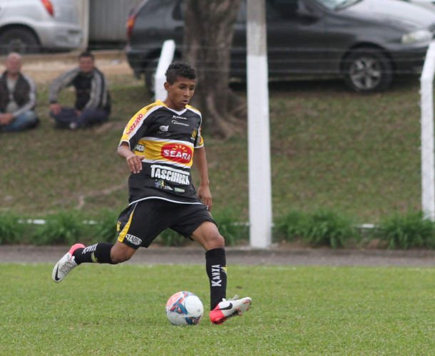 Base do Tigre joga nesta segunda