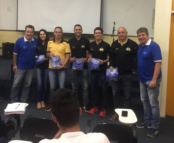 Base do Tigre participa de palestra em Tubarão