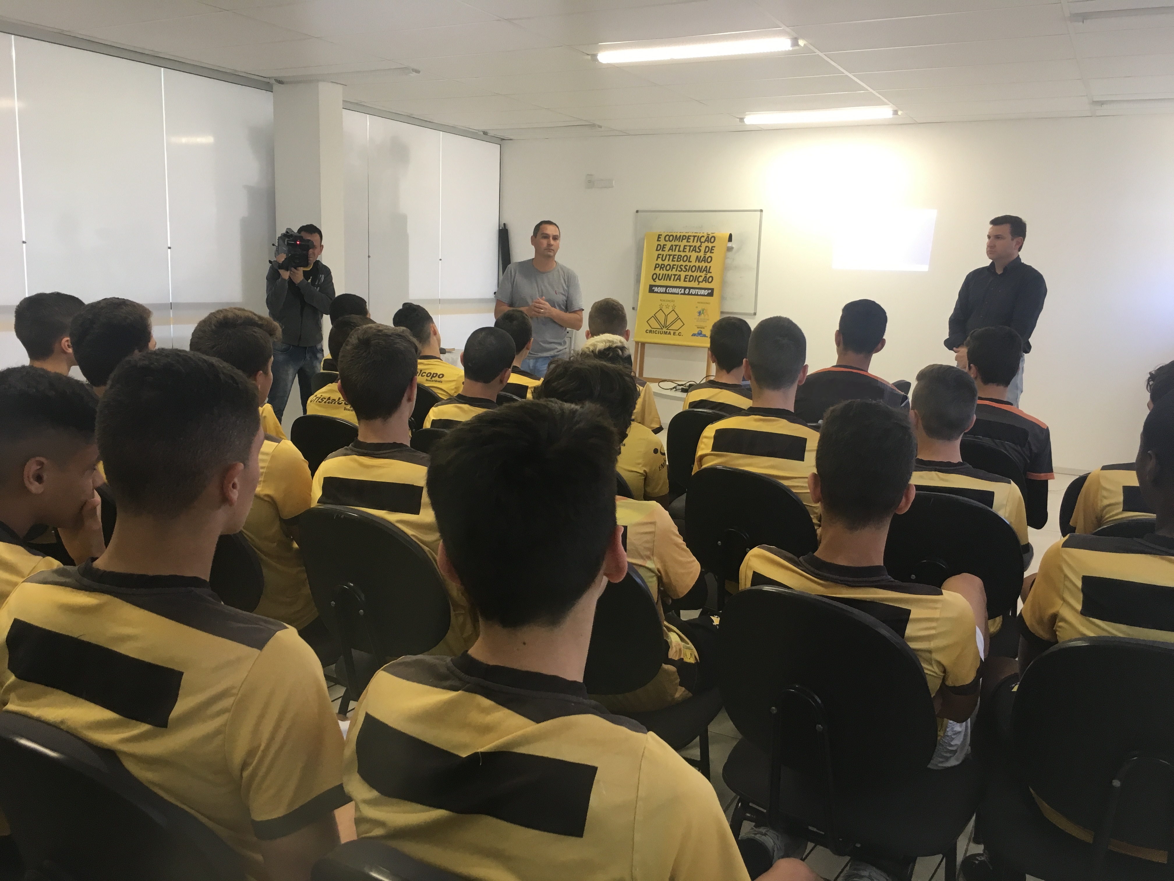 Categorias se reapresentam para o segundo semestre