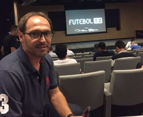 Coordenador da base participa de curso em SP