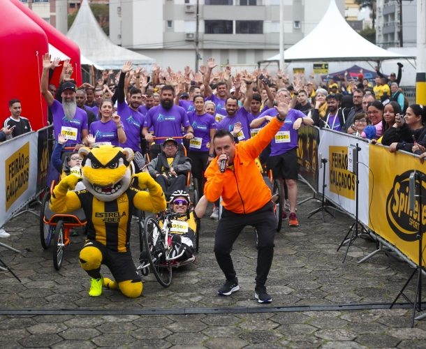 Corrida do Tigre é sucesso e reúne mais de mil pessoas