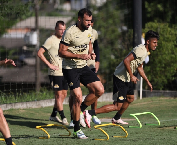 Criciúma e Joinville duelam nas quartas do estadual
