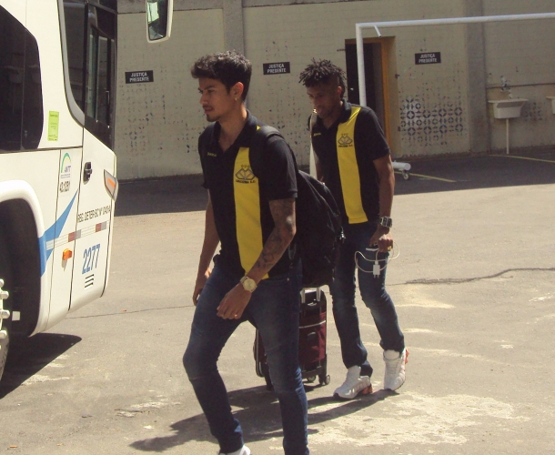 Criciúma embarca para São Paulo