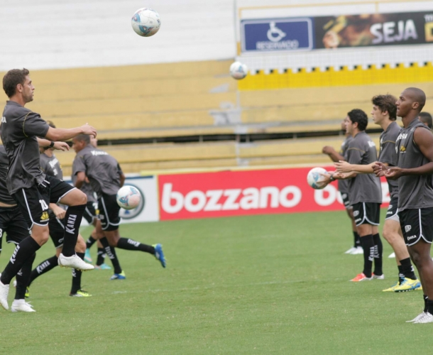 Criciúma encara o Figueirense