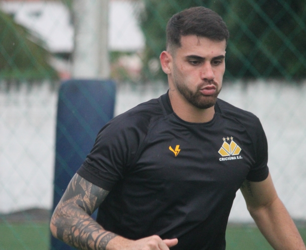 Criciúma enfrenta o ABC no Frasqueirão
