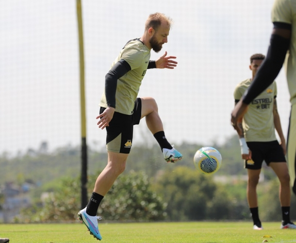 Criciúma recebe o Athletico Paranaense no HH