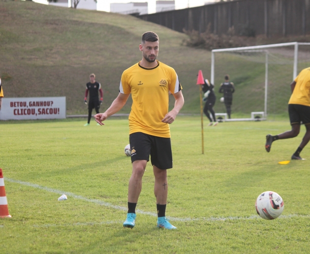 Criciúma recebe o Blumenau pelo Catarinense