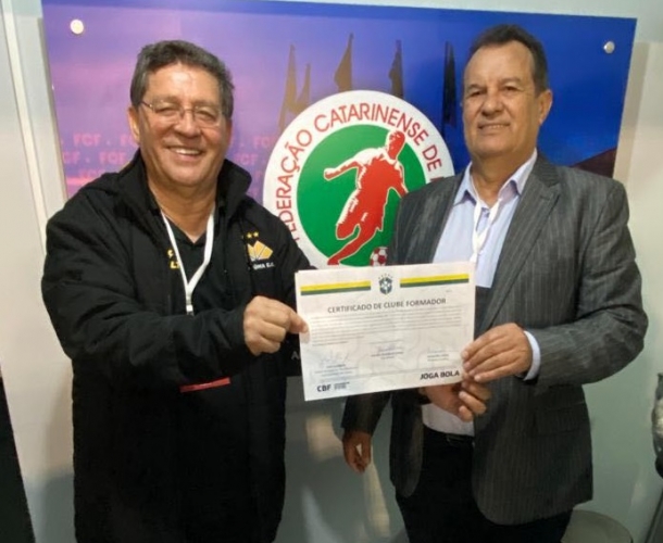 Criciúma recebe o certificado de Clube Formador