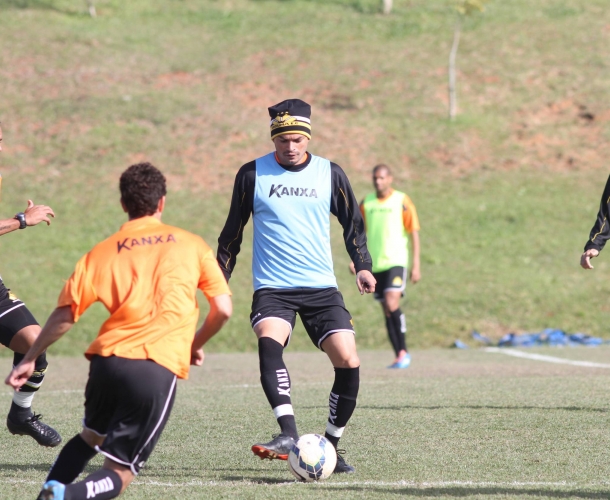 Criciúma treina em ritmo acelerado