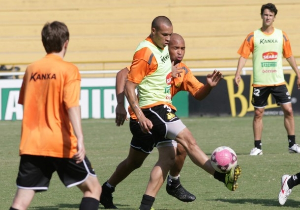 De olho na Série A, Tigre recebe o São Caetano