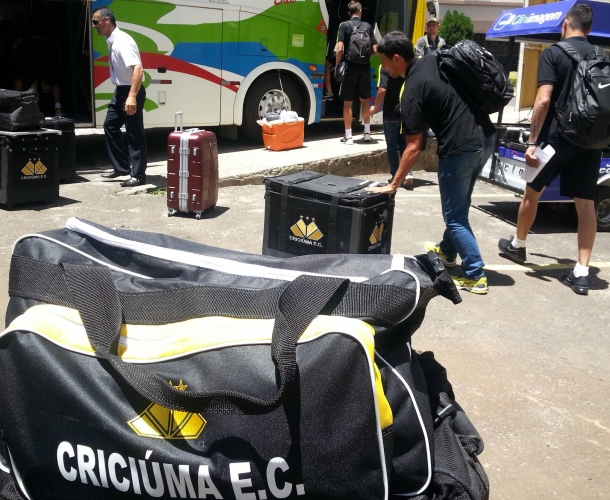 Delegação do Tigre embarca a São Paulo