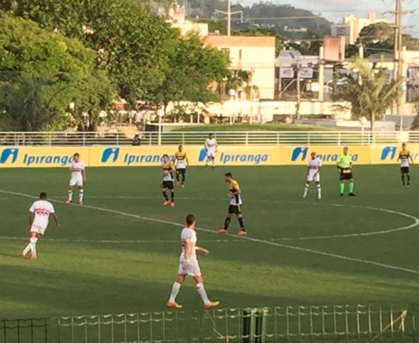 Derrota na estreia do Brasileiro Sub-20