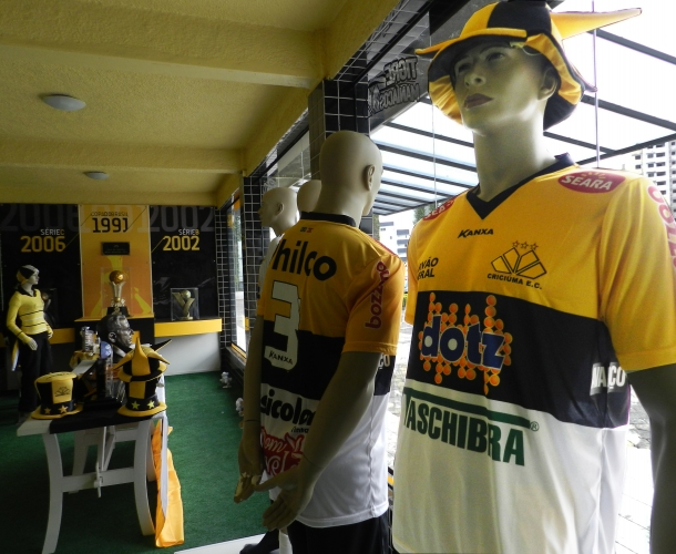Em 16 horas Tigre vende todas as camisas novas