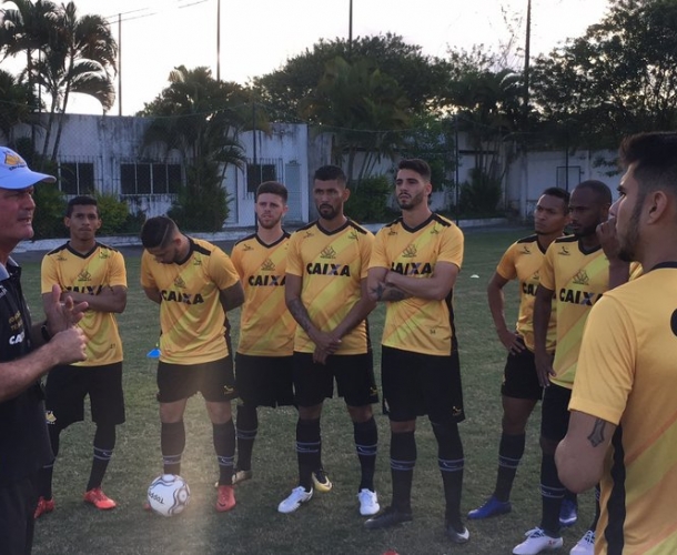 Em Maceió, Tigre enfrenta o CSA