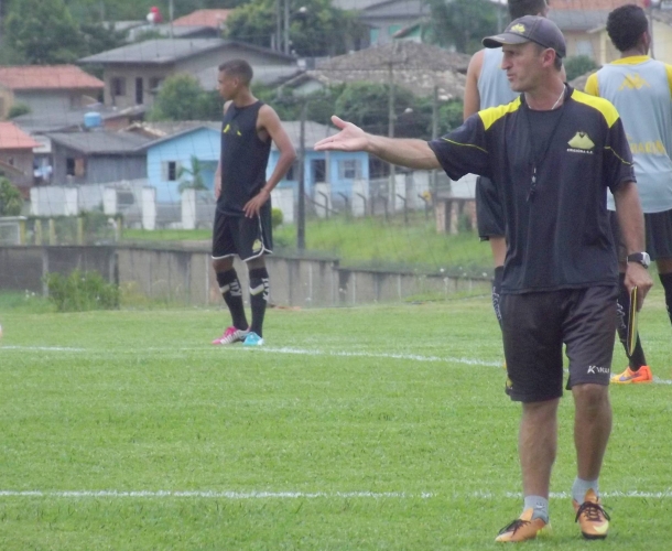 Grizzo aponta dedicação dos atletas na Copa SP