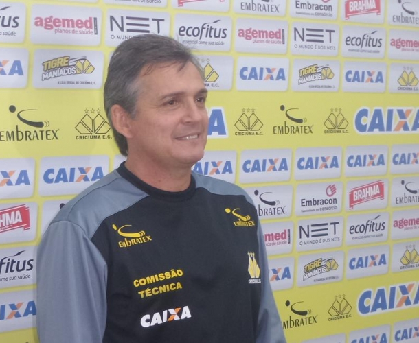 Luiz Carlos Winck é apresentado oficialmente