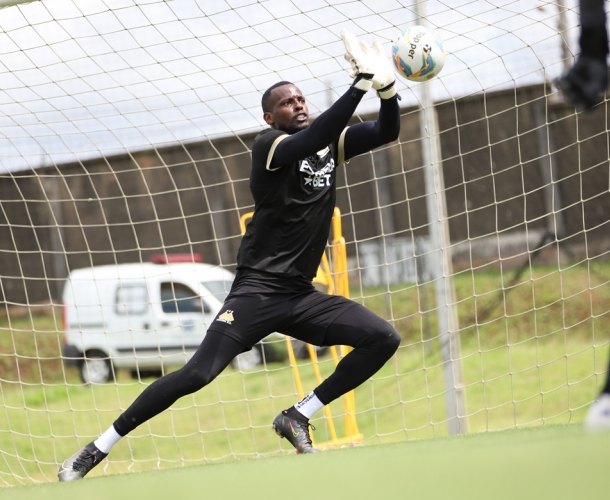 Manhã de reapresentação no CT do Tigre