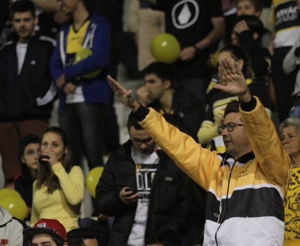 Promoção para Criciúma e Atlético-GO