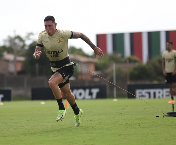 Reapresentação com foco no duelo contra o Hercílio 