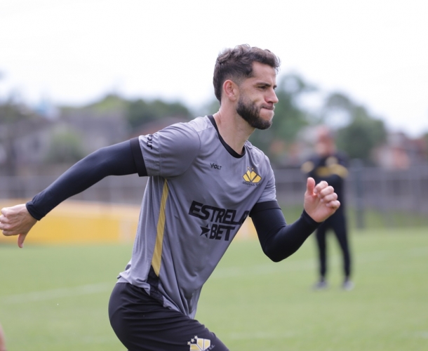 Reapresentação com preparação técnica e tática