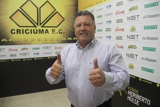 Roberto Cavalo de volta do Criciúma