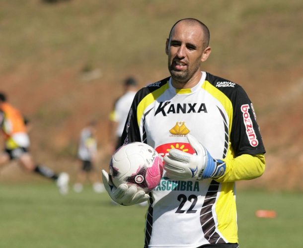 Seis jogadores rescindem com o Tigre