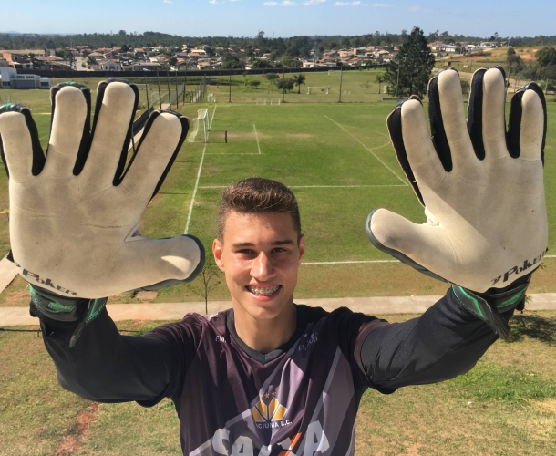 Seleção Sub-20 convoca goleiro Vinicius