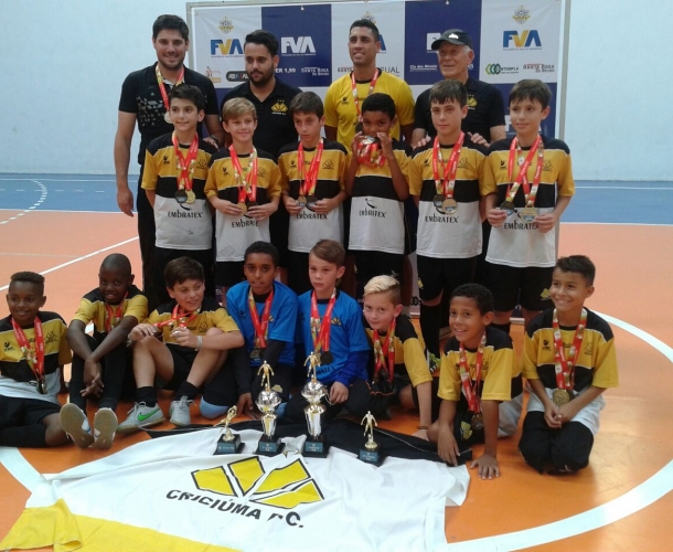 Sub-10 é campeão da 7ª Taça FVA