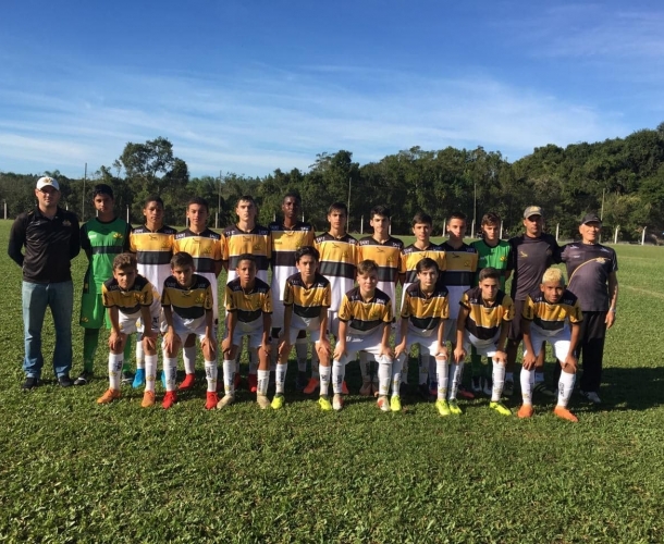 Sub-13 vence e lidera grupo A da Copa SC
