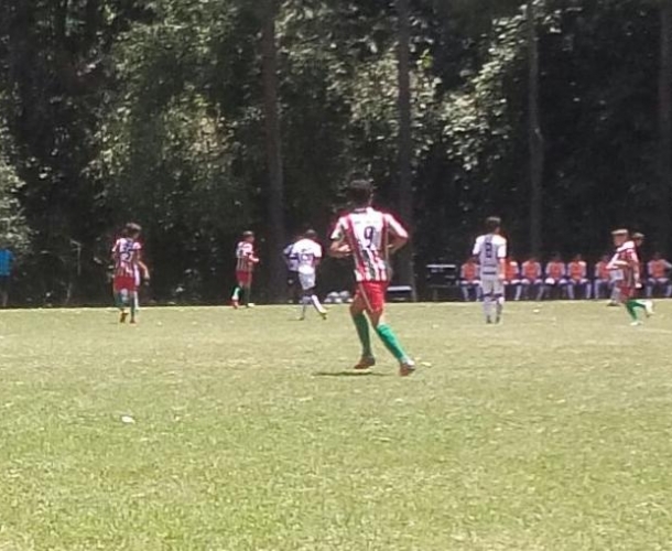 Sub-14 do Tigre se garante nas quartas