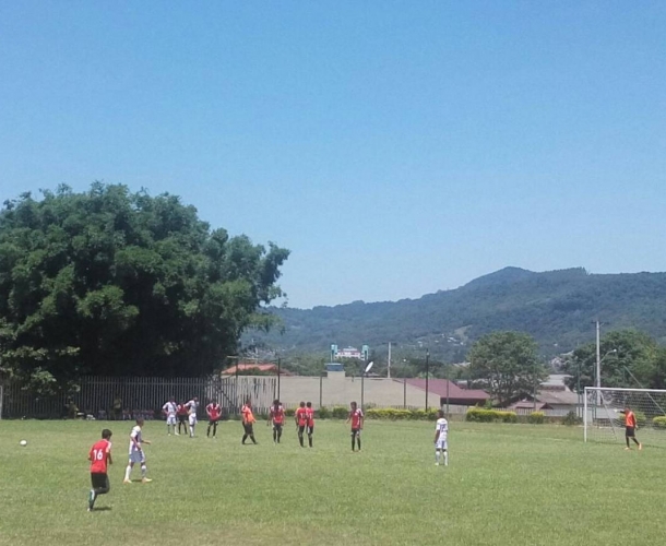 Sub-14 garante vaga nas oitavas da Copa Cidade Verde