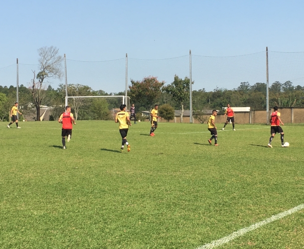 Sub-15 e Sub-17 disputam as quartas de final do Catarinense