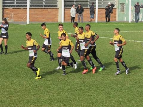 Sub-15 e Sub-17 enfrentam o Figueirense