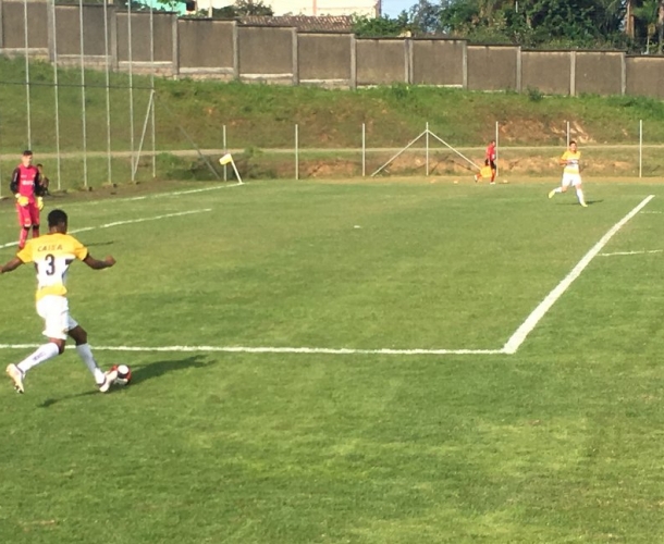 Sub-15 e Sub-17 enfrentam o Inter de Lages