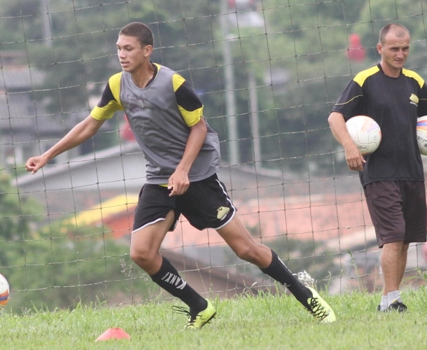 Sub-16 do Criciúma duela com o Palmeiras 