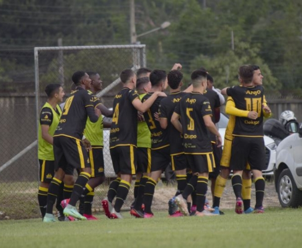 Sub-17 vence e Sub-20 empata na ida das semifinais