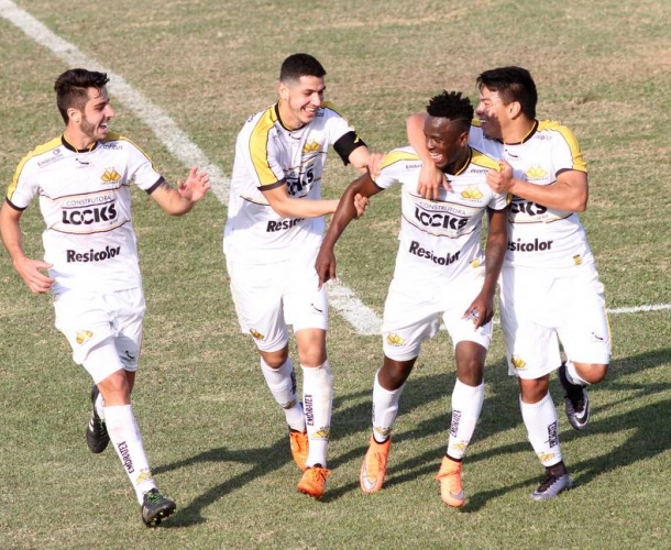 Sub-20 estreia com vitória no Estadual
