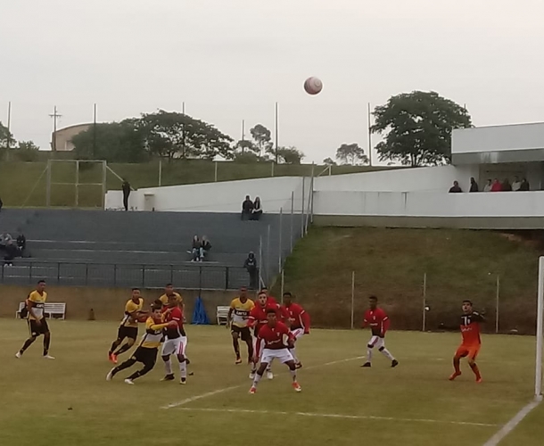 Sub-20 goleia o Joinville
