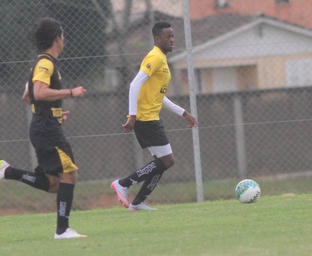 Sub-20 joga por vaga na decisão