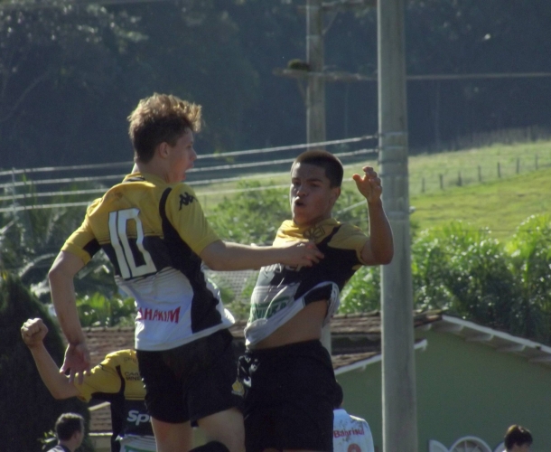 Sub-14 do Criciúma supera o Internacional