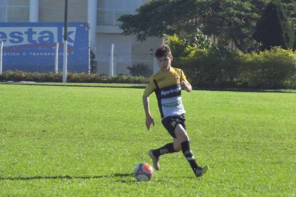 Sub-14 garante vaga na Final da Liga Premiada 