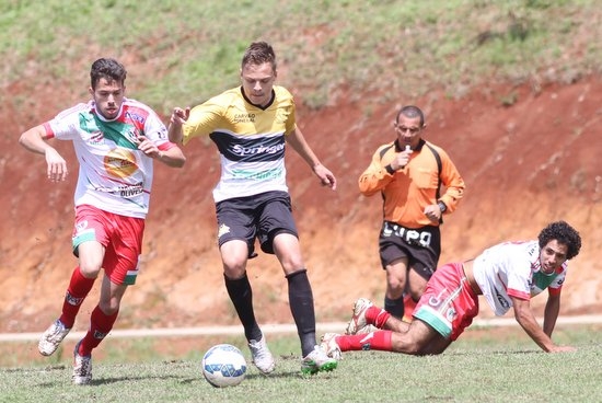 Sub-16 do Tigre aplica goleada