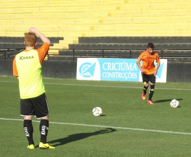 Sub-20 faz coletivo no Heriberto Hülse