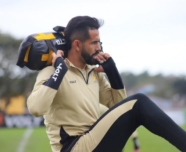 Terça-feira com treinamento físico e técnico