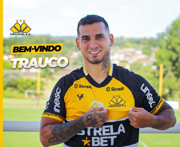 Tigre confirma contrato com o peruano Trauco 