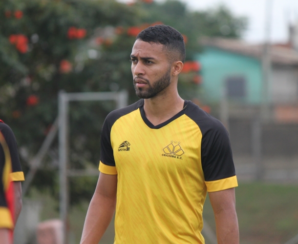 Tigre encara o Joinville fora de casa